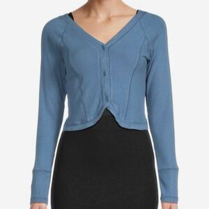 NWT AREA STARS RIBBED BOYFRIEND BUTTON FRONT TULIP HEM CROP TOP/CARDIGAN BLUE L